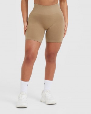 Short Oner Active Effortless Seamless Marron | GI7302819