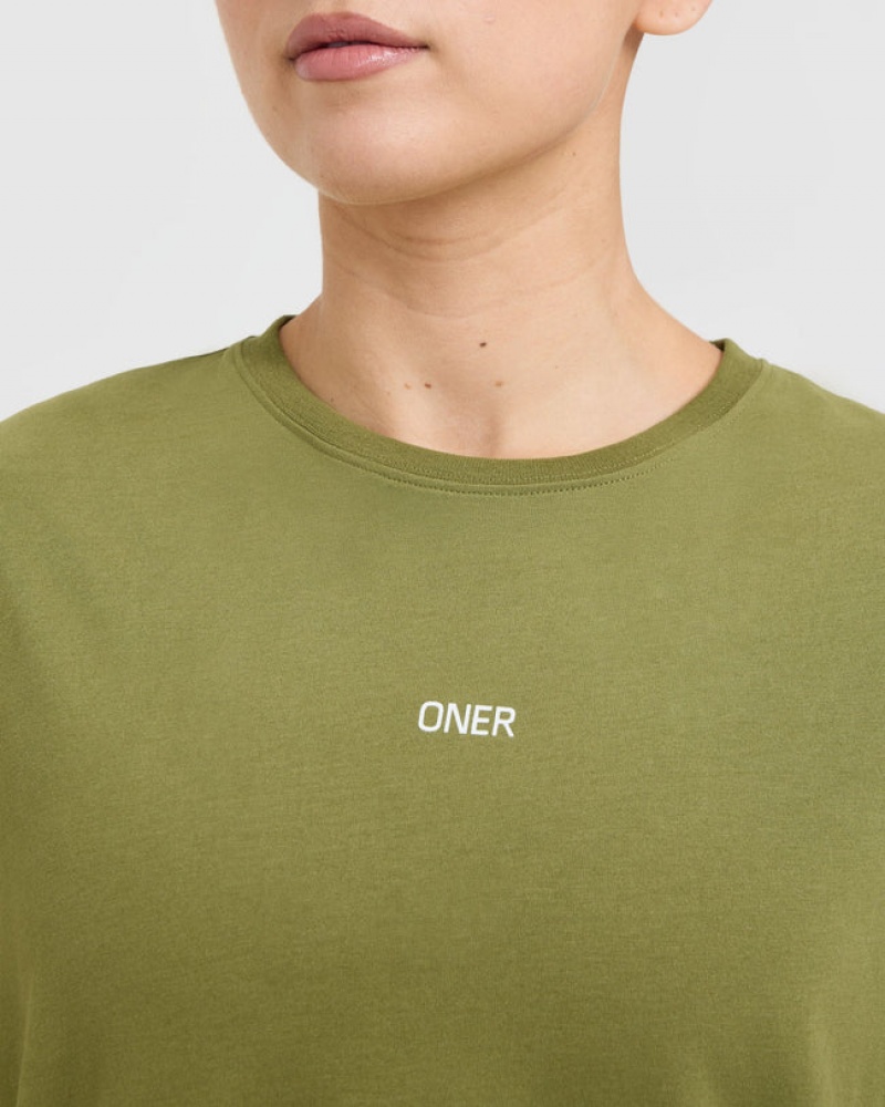 T Shirts Oner Active Classiche Oner Graphique Crop Legere Vert Olive Vert | ED9204863